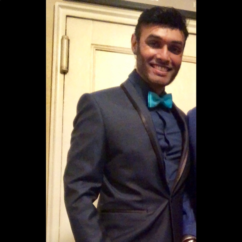 Meet your Posher, Ravin